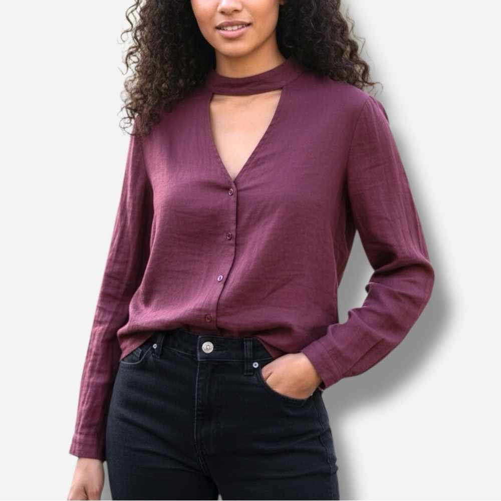 🌸New🌸 Wren & Willa Women’s Blouse XS Burgundy Long Sleeve Choker Neck NWT